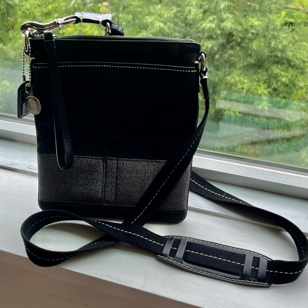 Coach Classic Vintage Crossbody Messenger Bag Black C… Gem